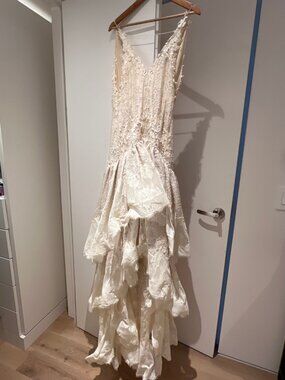 Montsand Ivory Open-Back Lace Tiered Dress NWT Size S